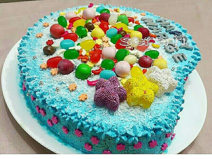 عکس کیک موز و گردو