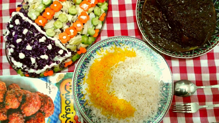 عکس خورشت فسنجان با بوقلمون