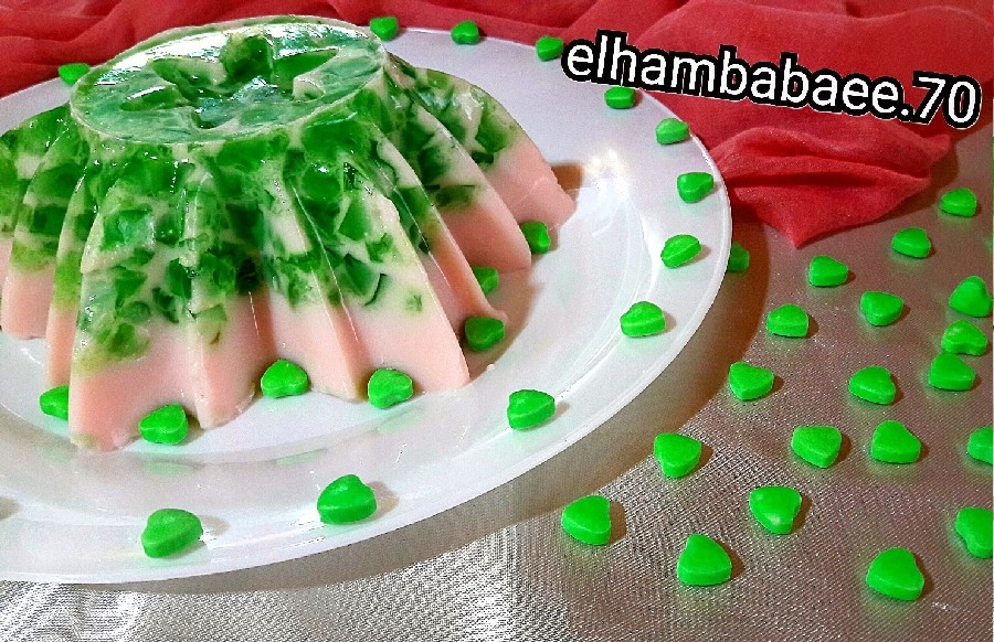 عکس پاناکوتا با تیکه های ژله