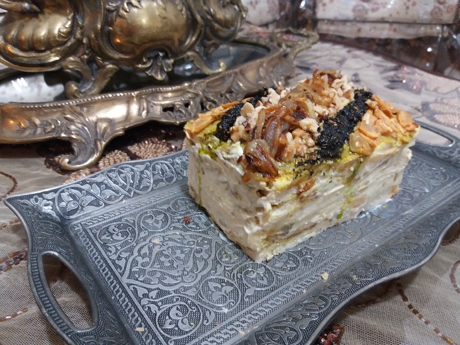 عکس کیک کشک وبادمجان