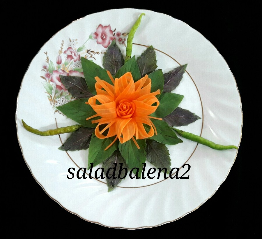 عکس گل با هویج
