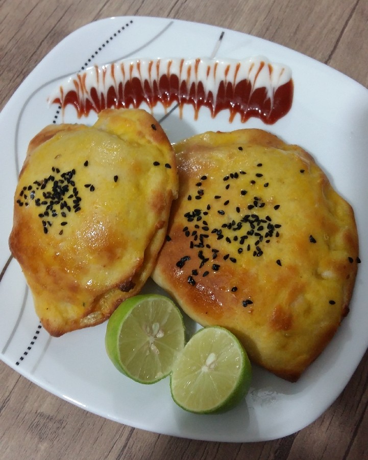 عکس پیراشکی گوشت