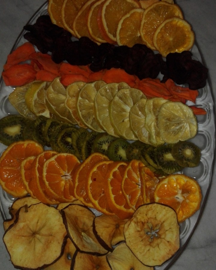عکس میوه های خشک شده 