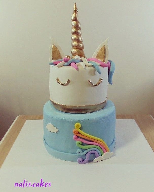 کیک unicorn