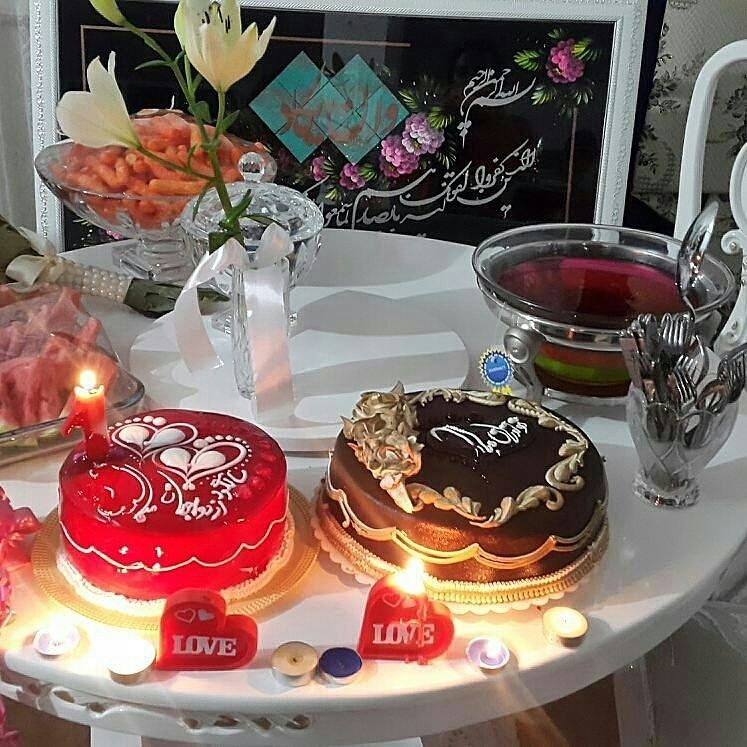 عکس کیک بیرونی بیشترتزیینات مدنظربود