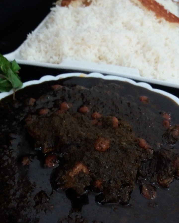 خورش قرمه سبزی