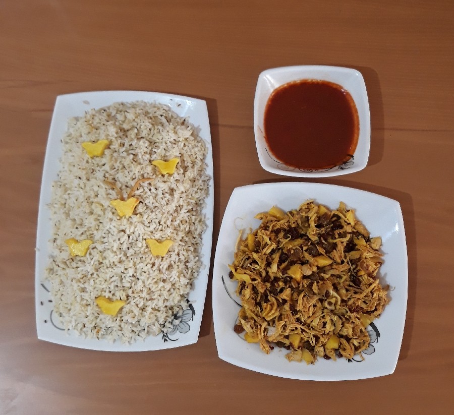 عکس برنج و مرغ ریش ریش