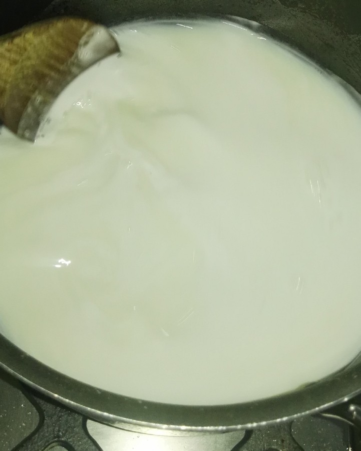 عکس حلوای شیر 