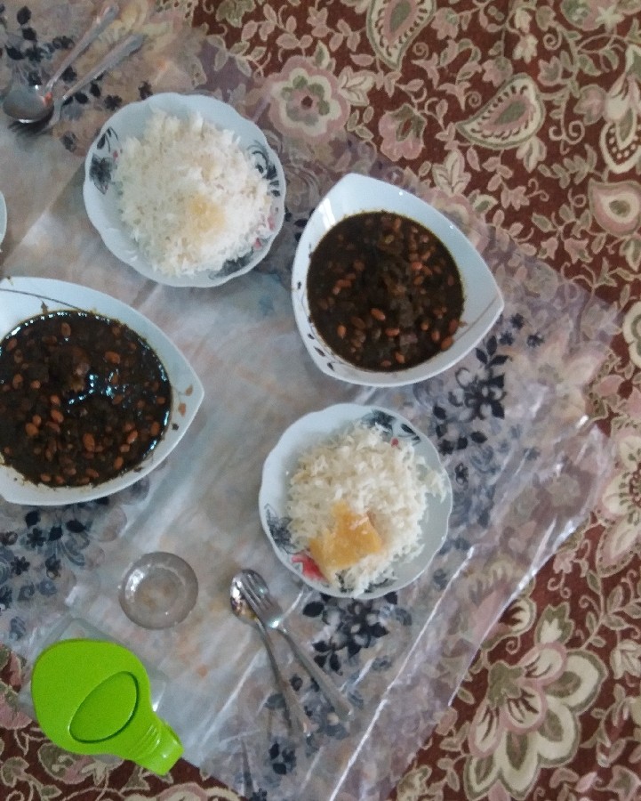 عکس ی قورمه سبزی خوشمزه با رب انار