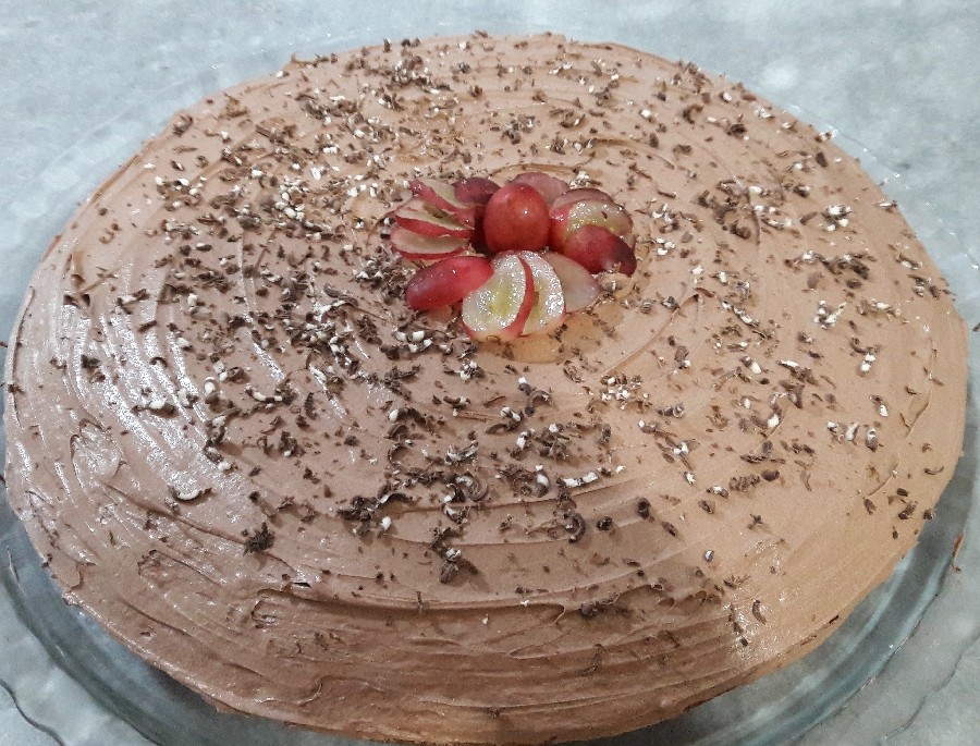 عکس کیک وانیلی با خامه شکلاتی