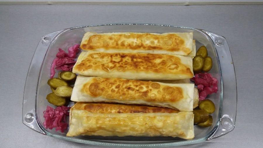 عکس خوراک گوشت با خمیر یوفگا