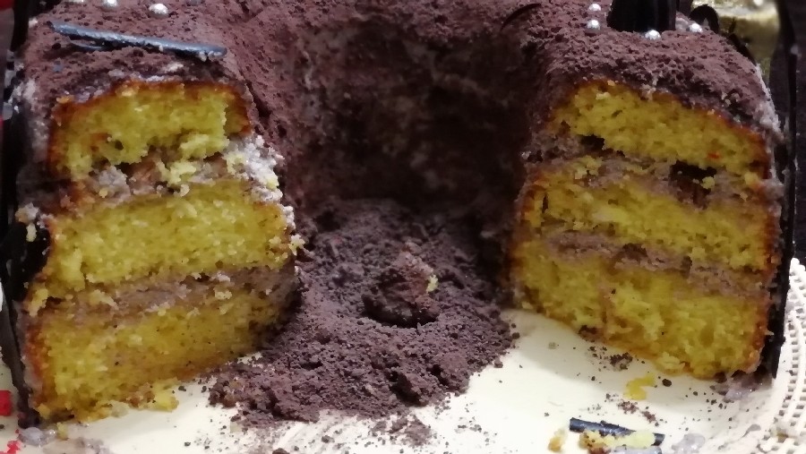 عکس کیک ماست و زعفران 