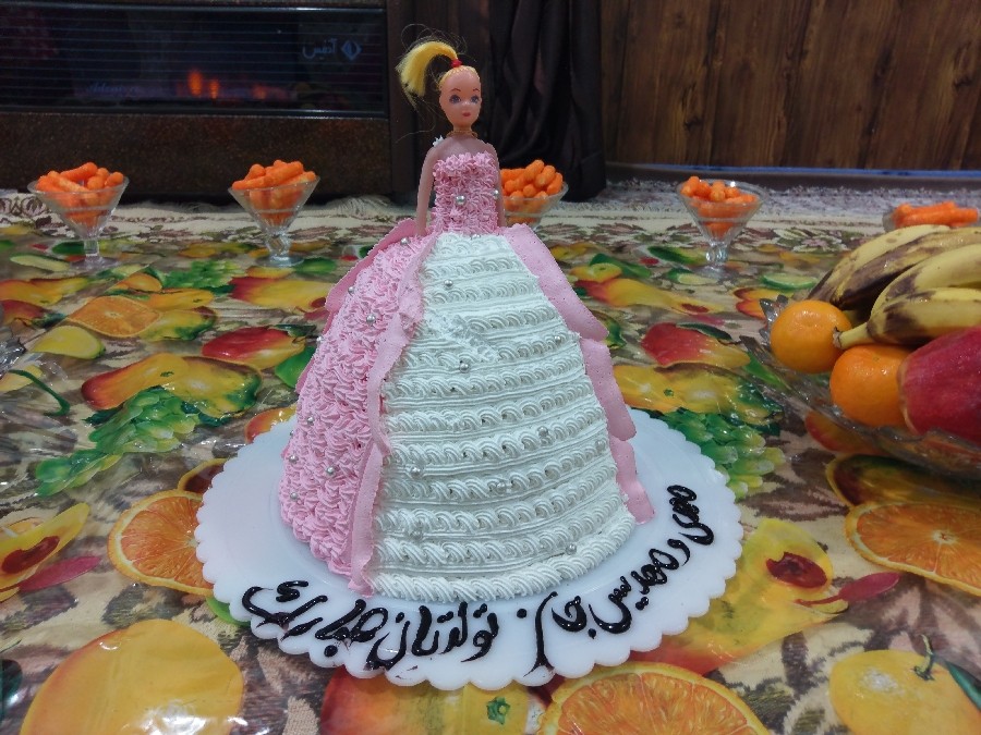 کیک عروسکی تاییدکن لطفا