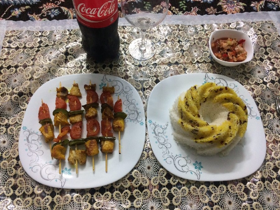 عکس پلو با ماهی سیخی