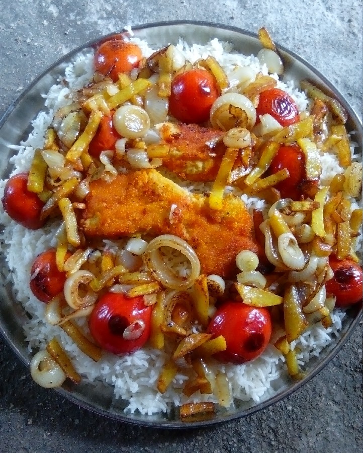 عکس نهار امروز ما مرغ سوخاری با برنج 