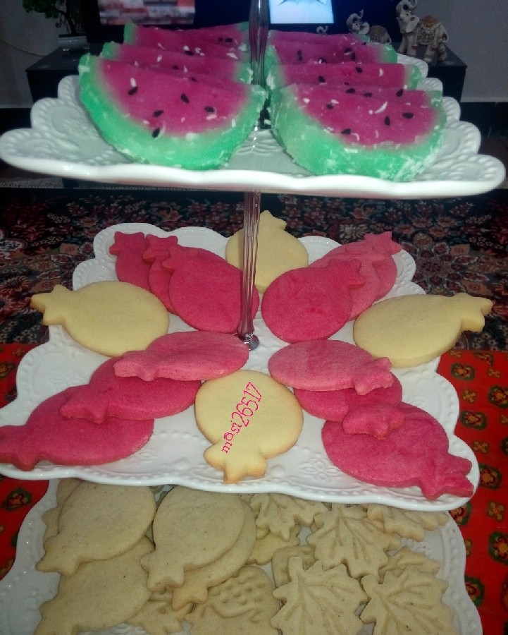 عکس شیرینی هایی شب یلدا