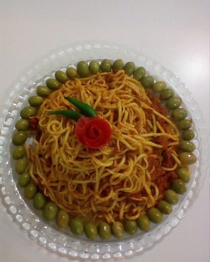 اسپاگتی با سس بروکلی
