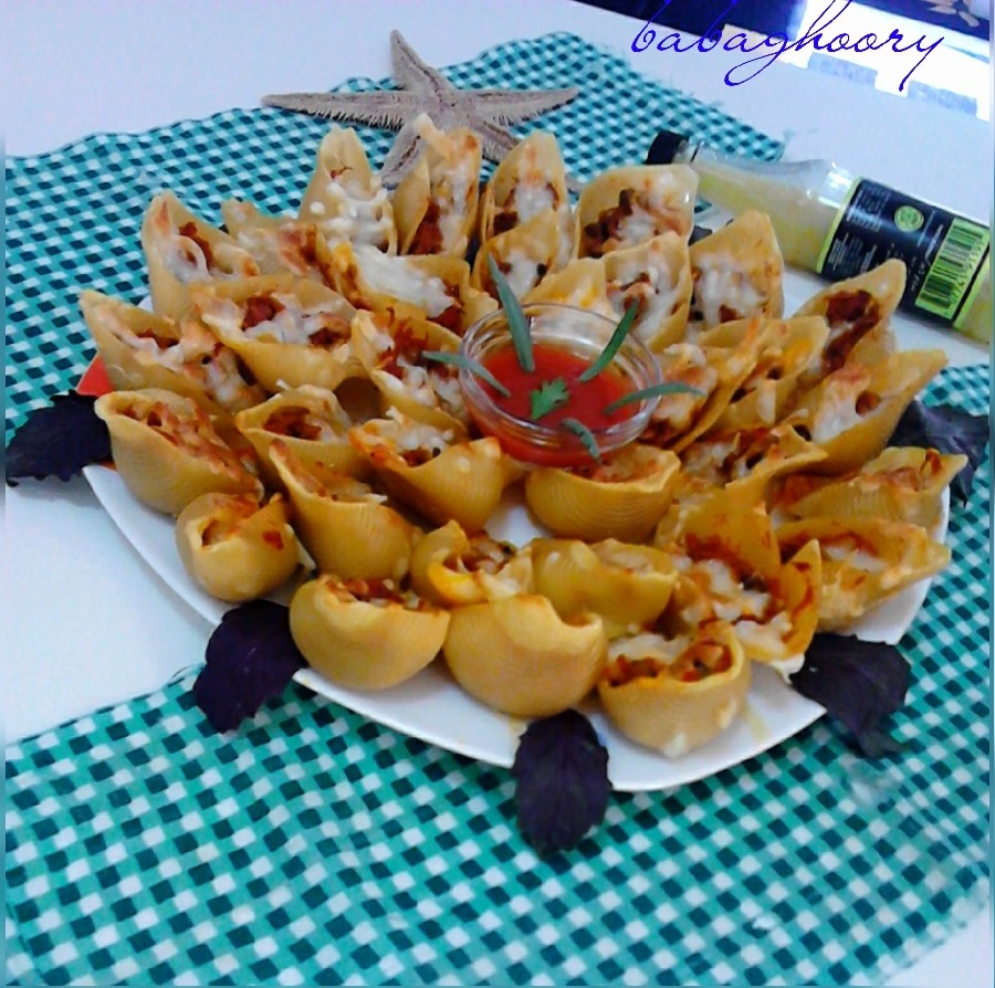 عکس جامبو شلز با ماهی تن و پنیر 