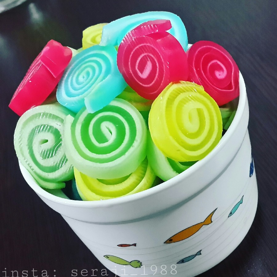 عکس ژله فرفره ای یا رولتی