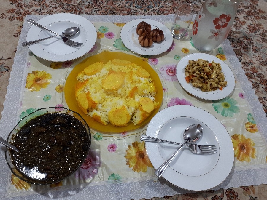 عکس بفرمایید قورمه سبزی