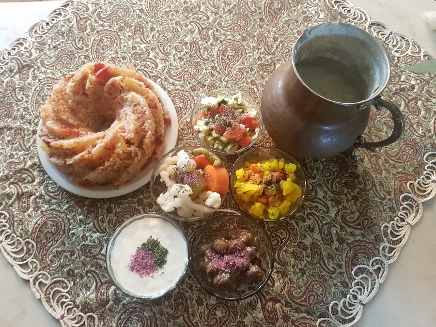 عکس دمی گوجه بامخلفات تقدیم به دوستان