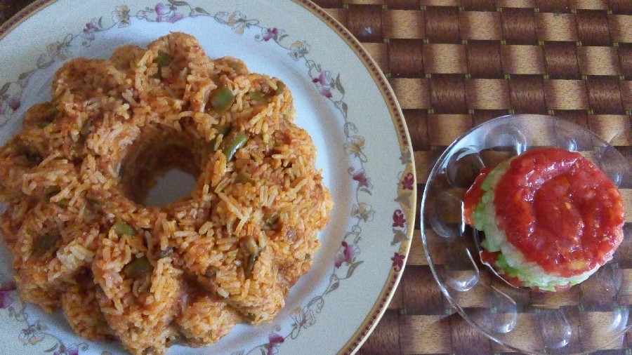 عکس لوبیا پلو و سالاد شیرازی قالبی