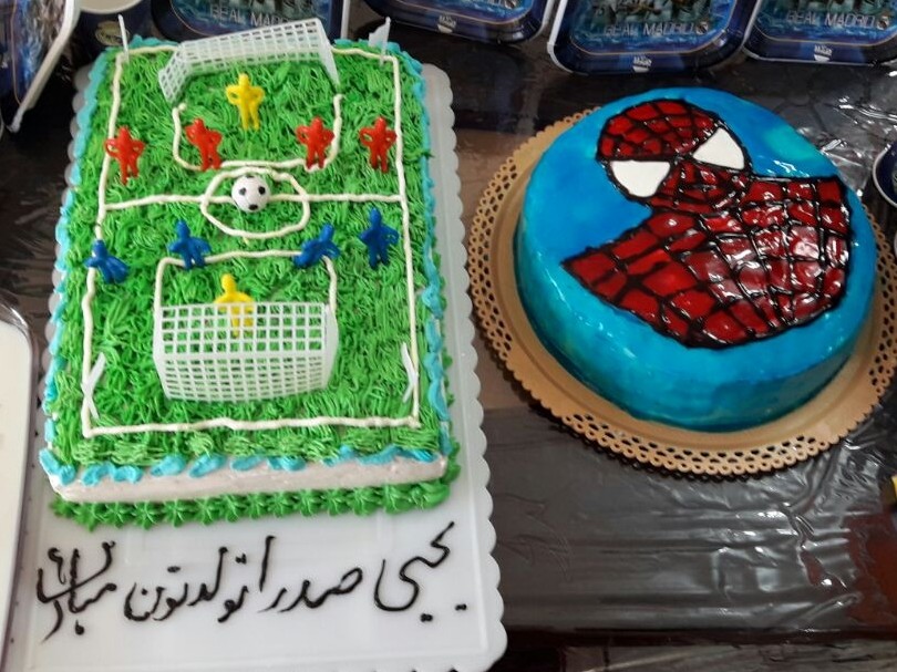 کیک تولد با تم  مرد عنکبوتی و فوتبال  