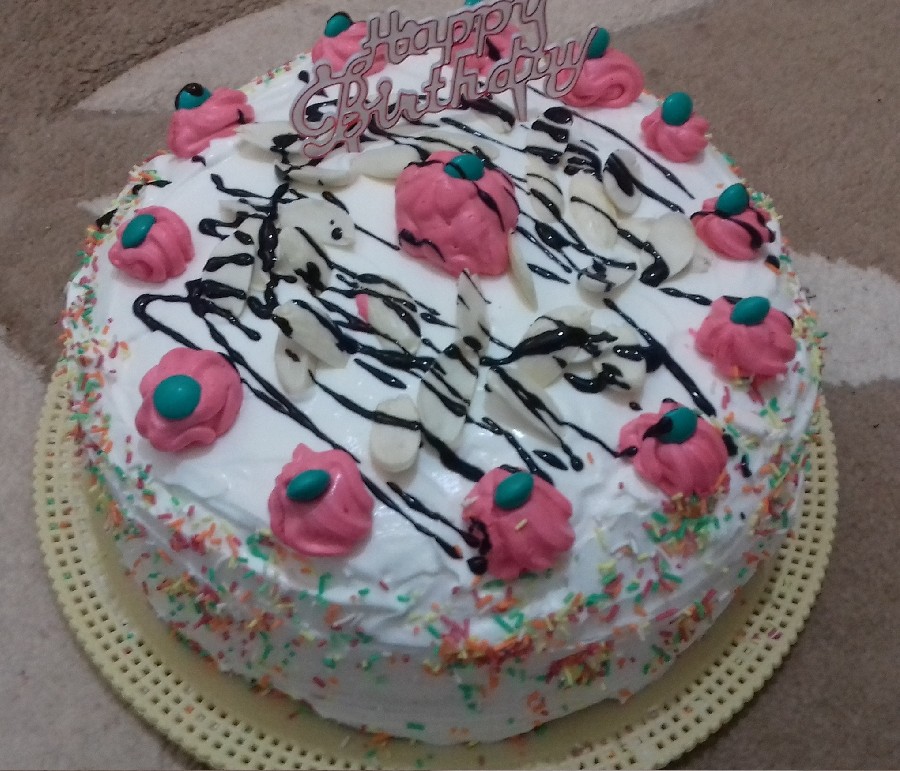 کیک به مناسبت تولد خواهری و روز ولنتاین
