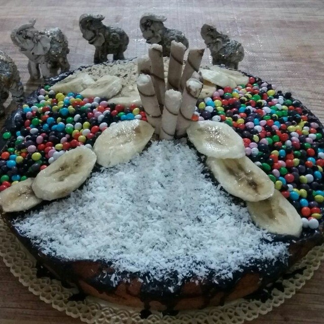 عکس کیک تولد برای دوقلوهای دختر عمه ام