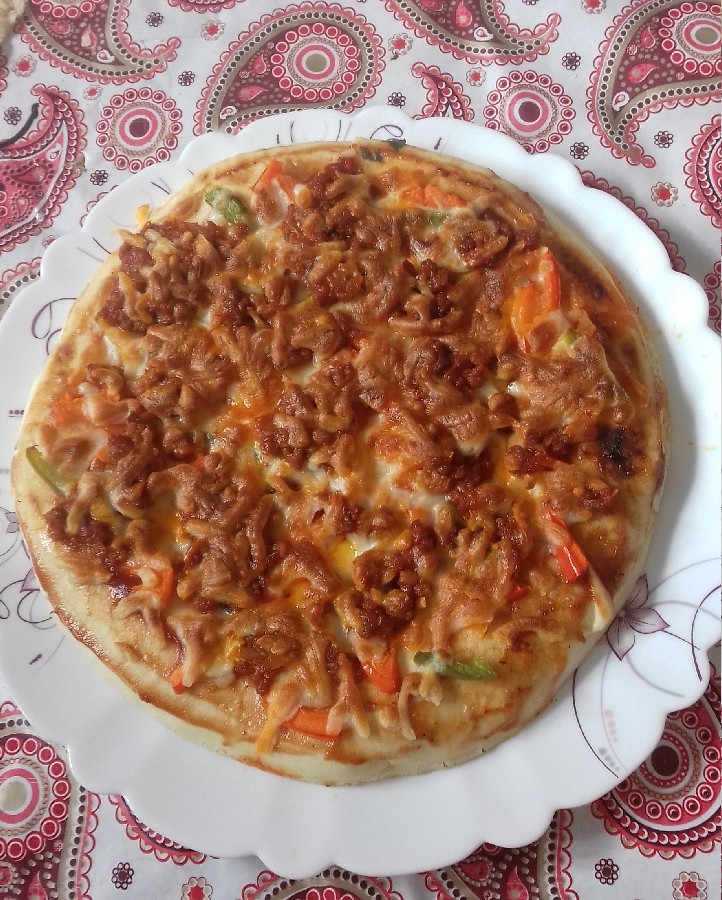 عکس پیتزای گوشت