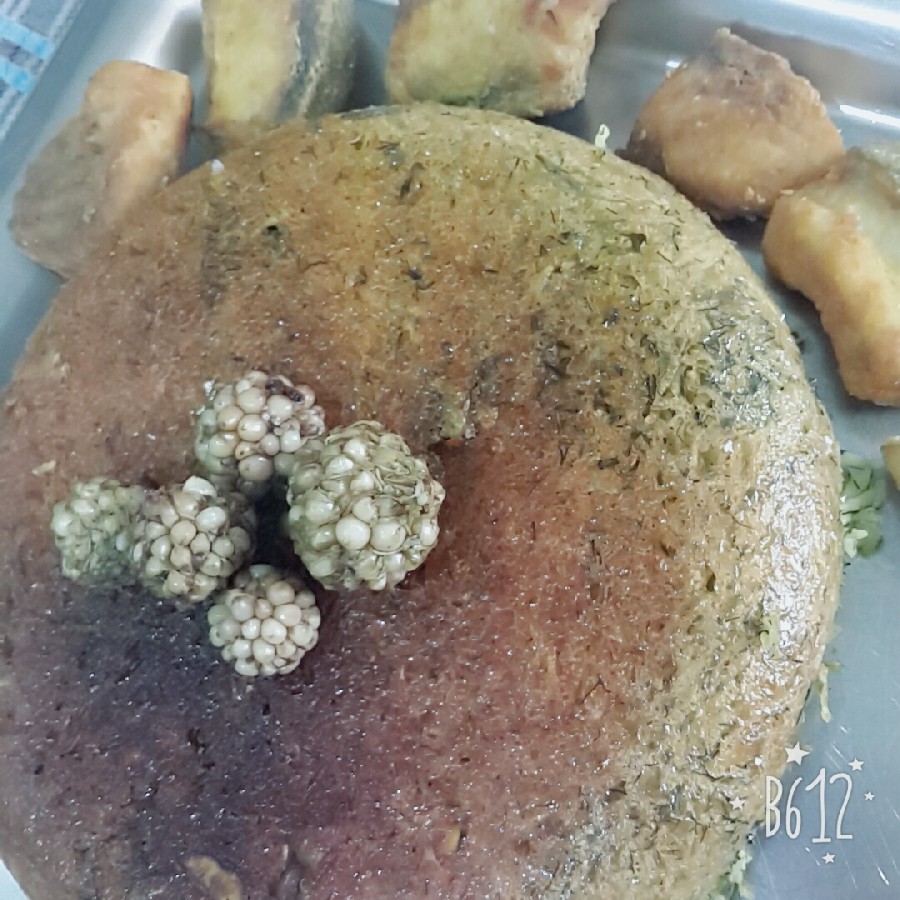 سبزی پلو با ماهی غذای روز عیدمون ?