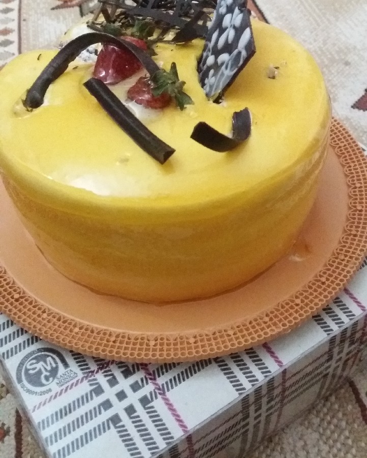 امروز تولد عزیزترین کسم هست تولد بابای گلم?
اینم کیک خوشکلش???بابای امیدوارم هزار سال عمرکنی