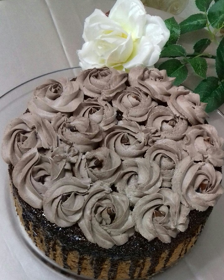 عکس اینم کیک یهویی من برای تولدخواهرشوهرم..