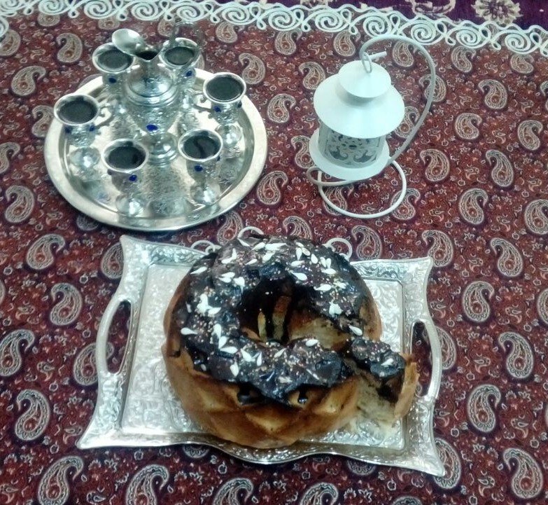 عکس کیک وانیلی گنبدی من با روکش گاناش