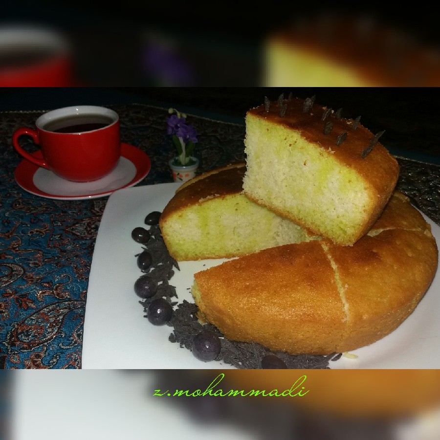 عکس کیک اسفنجی ژله ای یه عصرونه خوشمزه