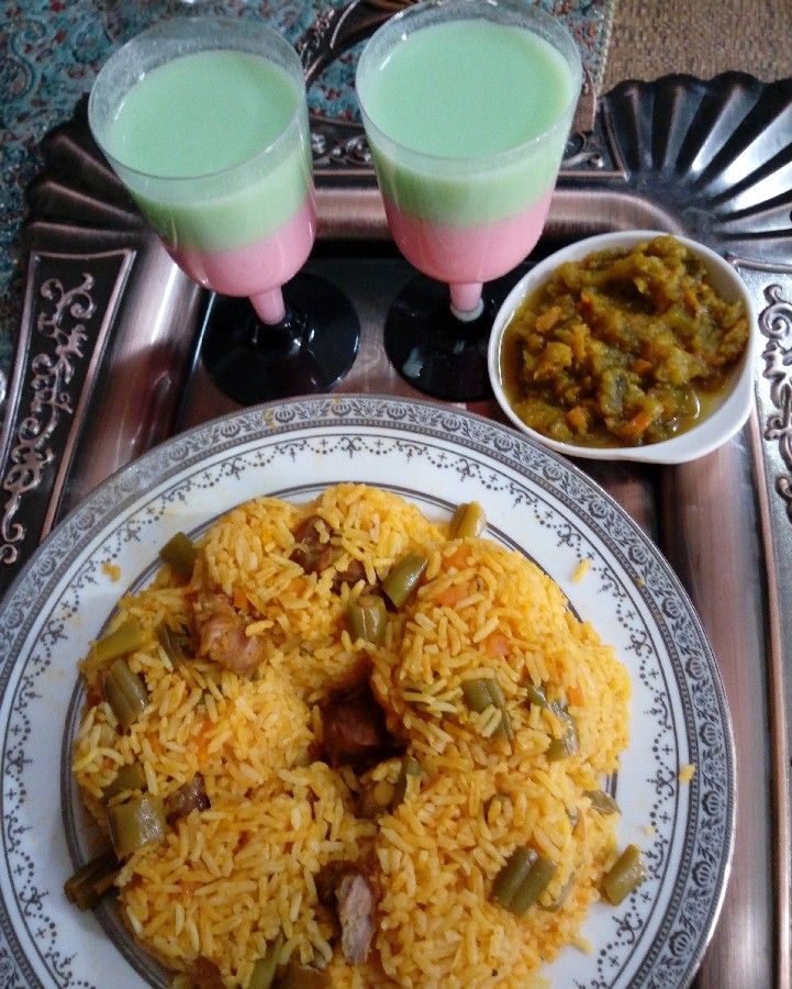 لوبیا پلو برای پسر گلم که خسته از مدرسه اومده