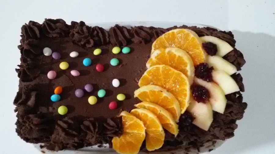 کیک ساده با روکش شکلات آخ جون