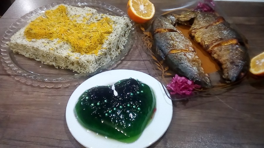 عکس سبزی پلوبا ماهی شکم پر