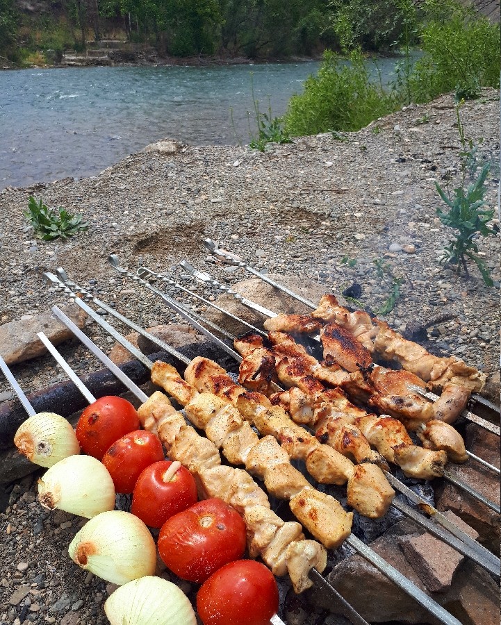 جوجه کباب زعفرانی 