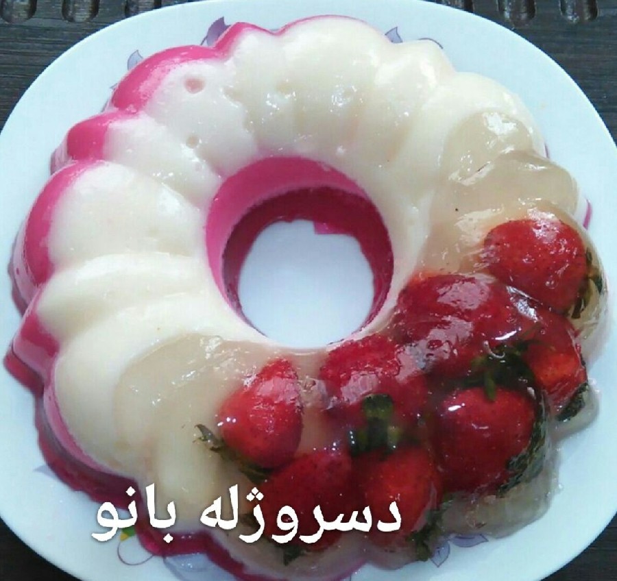 عکس من بازم اومدم با یه ژله خوشگل