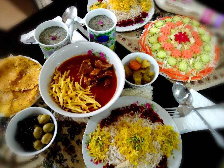 عکس سحری من و همسری خورشت قیمه??