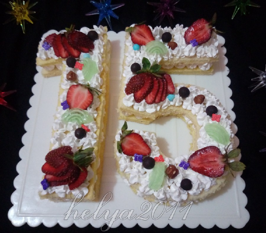عکس بیسکو کیک