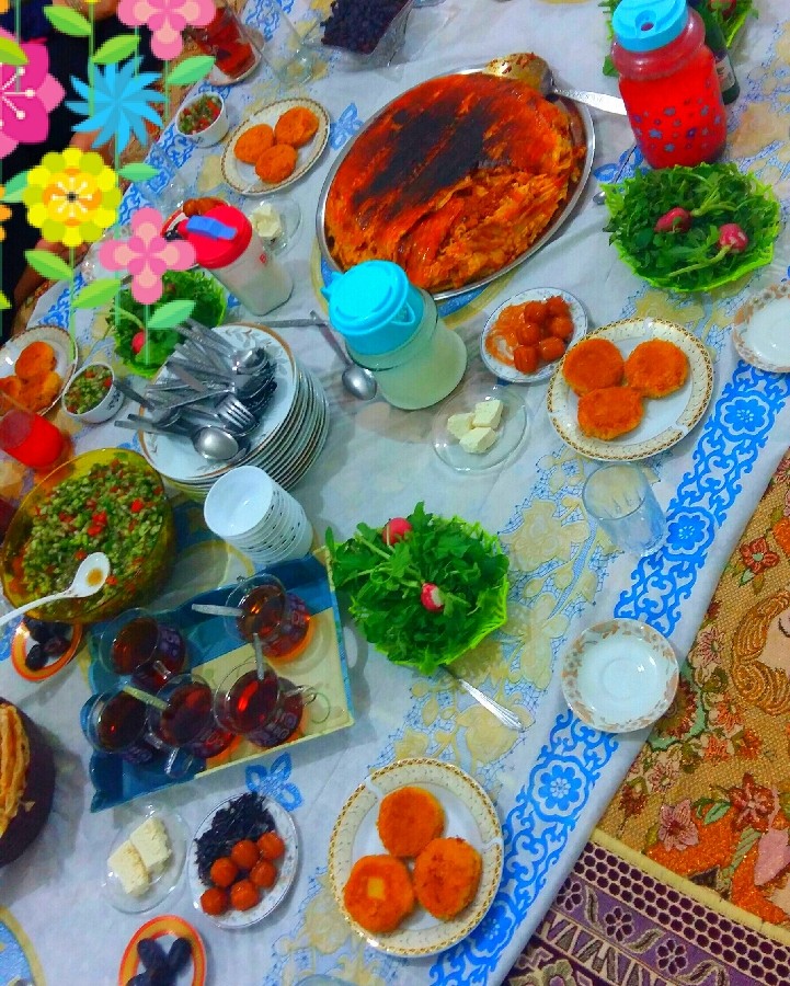 عکس سفره افطاری روزشانزدهم