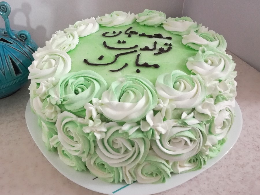کیک خامه ای برای تولد خواهر زاده ام