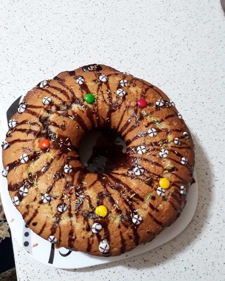 کیک ده سانتی