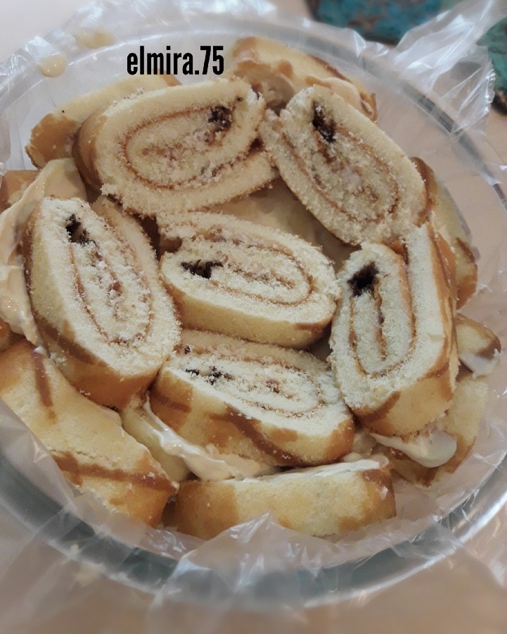 عکس شارلوت بستنی