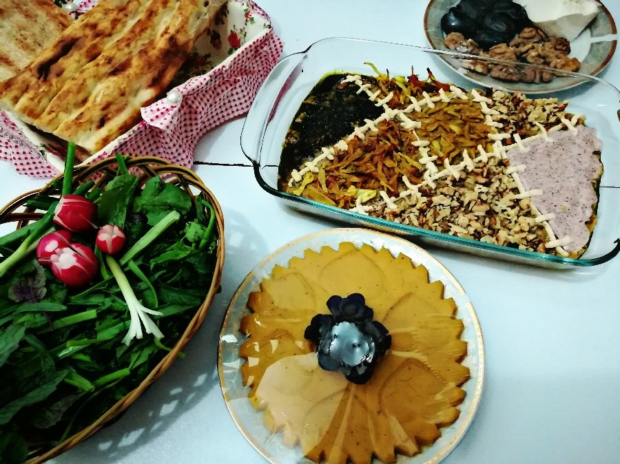 عکس افطار شب بیست و یکم