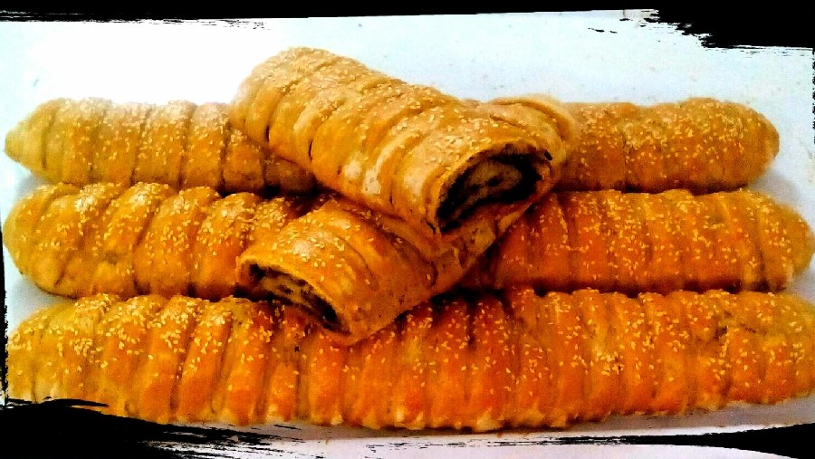 نان رولی اسفناج