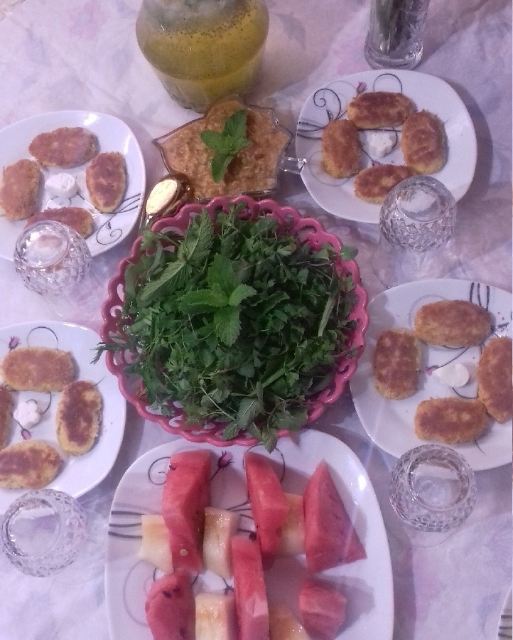 عکس افطاری ما #شامی مرغ #سوپ 

