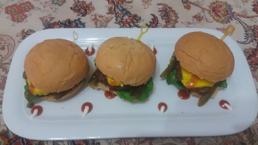 چیز برگر های خوشمزه من